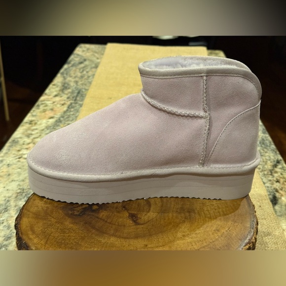 Dearfoams Fireside Kingston Shearling Platform Bootie -Size 9 NWOT. Light pink - Picture 7 of 12
